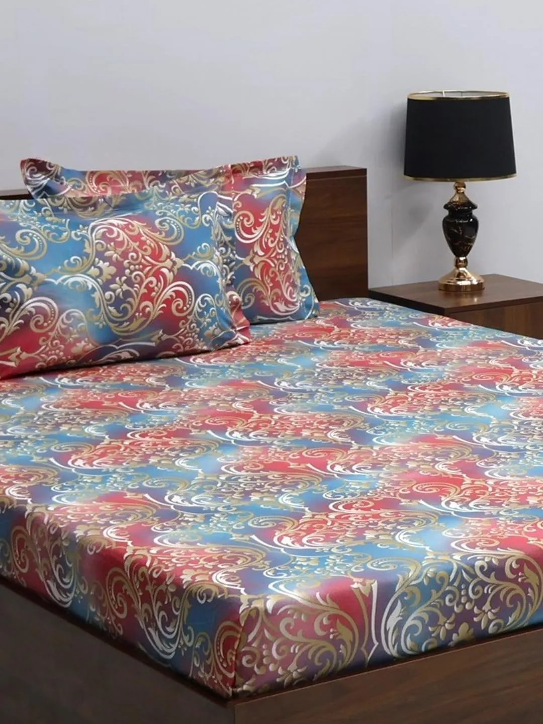 Bombay Dyeing King Size Bedsheet 144 TC Cotton Premium Bedsheet & 2 Pillow Covers, Size: 274 X 274 Cms - Fade Less Colors - 2005