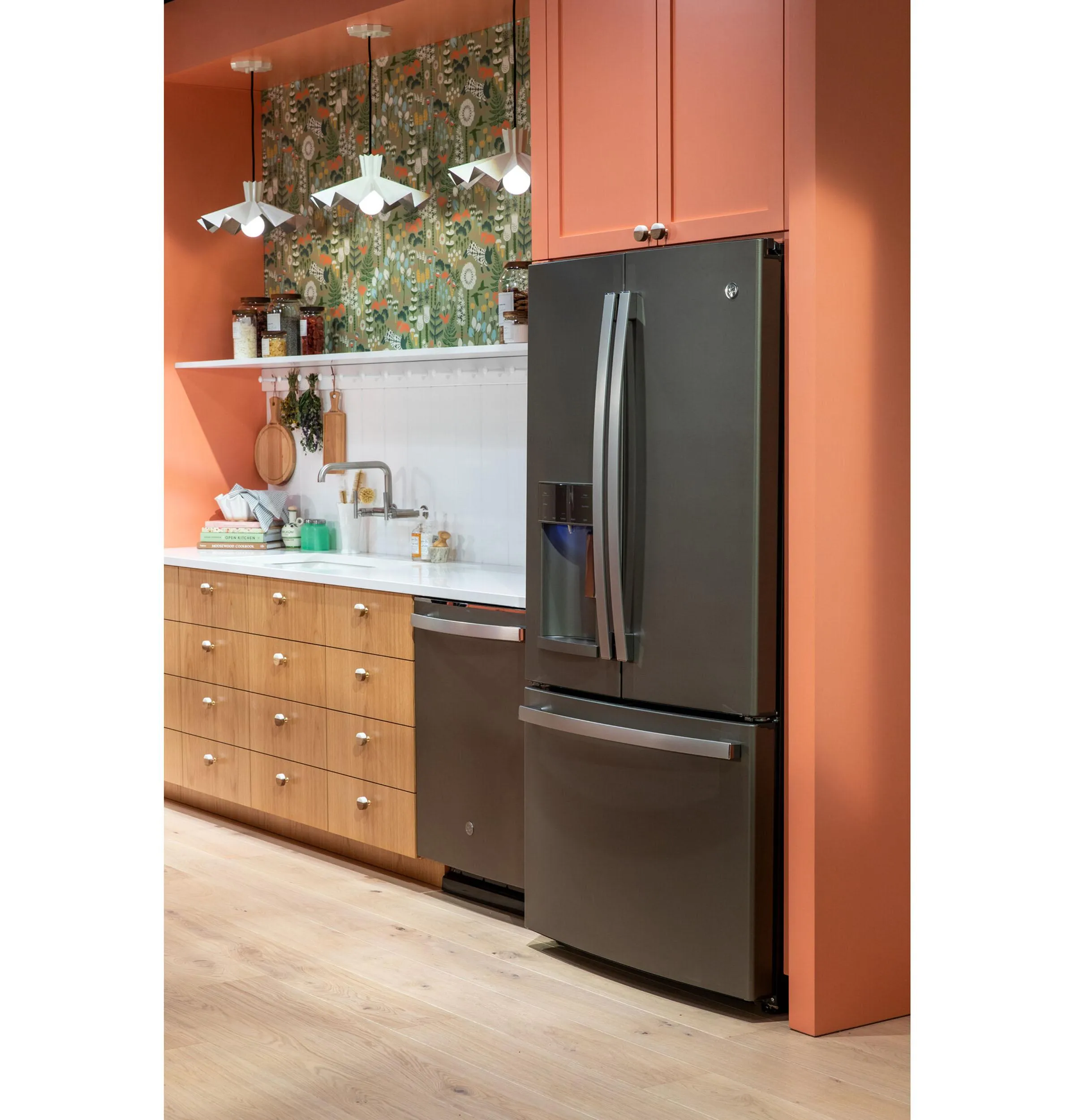 GYE22GMNES GE® ENERGY STAR® 22.1 Cu. Ft. Counter-Depth French-Door Refrigerator