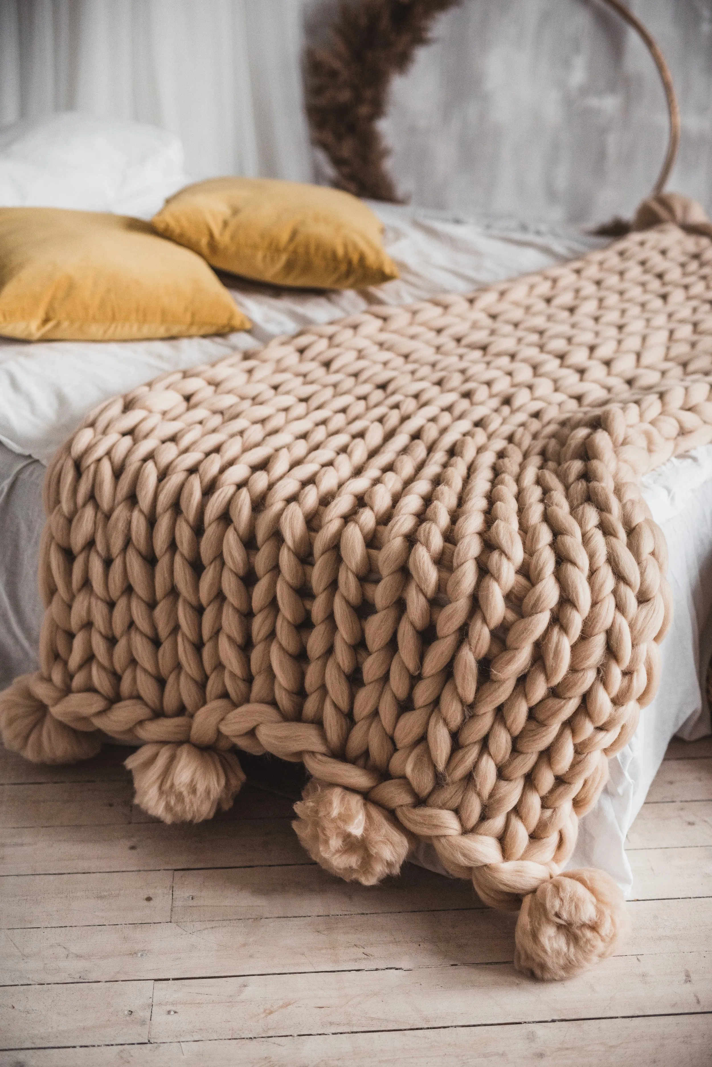 Pom pom blanket, medium throw blanket