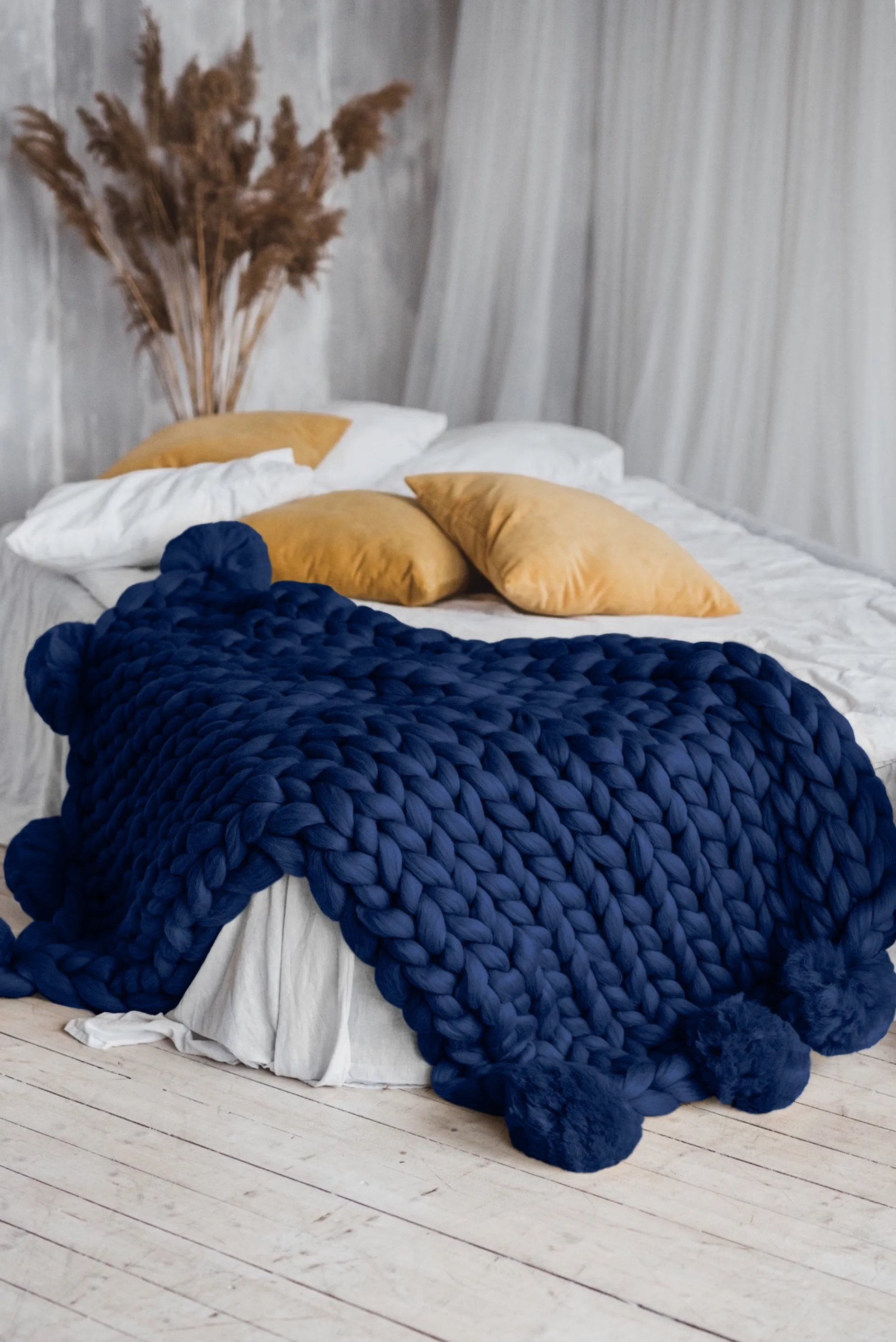 Pom pom blanket, medium throw blanket