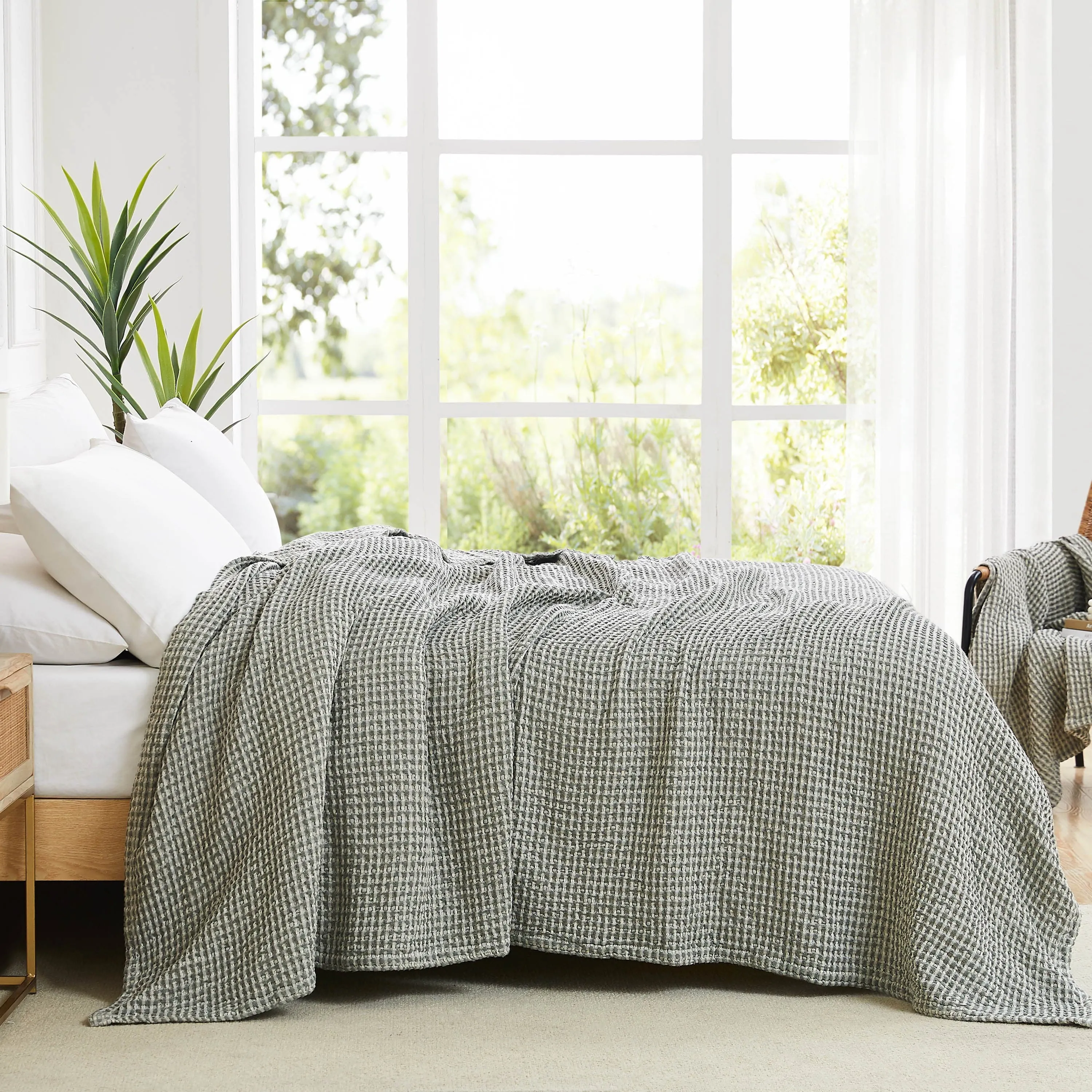 Tama Cotton Waffle Blankets and Throws